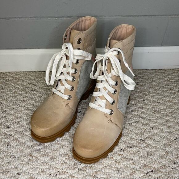 Sorel Women’s Joan Of Arctic Wedge III Lexie Bootie in Natural Tan Size 8 Boots - Picture 5 of 14